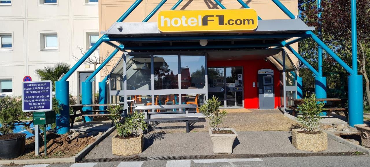 Hotelf1 Frejus Sur Argens Hotel Roquebrune-sur-Argens
