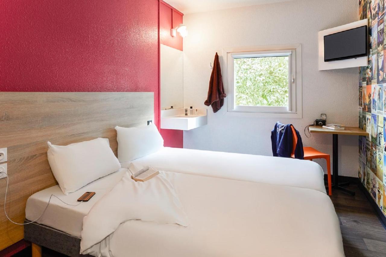 Hotelf1 Frejus Sur Argens Hotel
