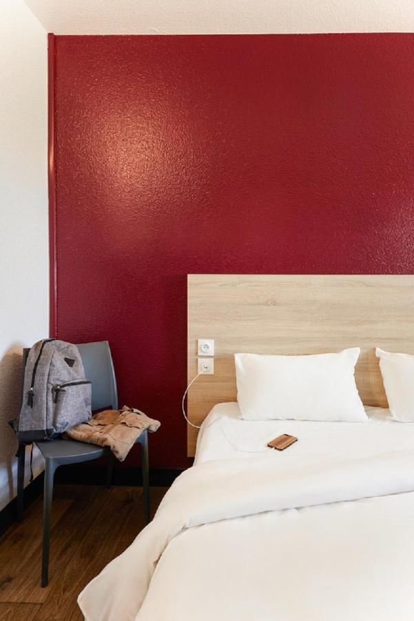 Hotelf1 Frejus Sur Argens Roquebrune-sur-Argens
